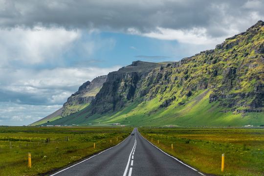 Compare 5 airports near Blaskogabyggd