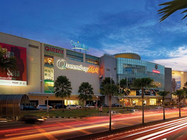 Queensbay Mall 