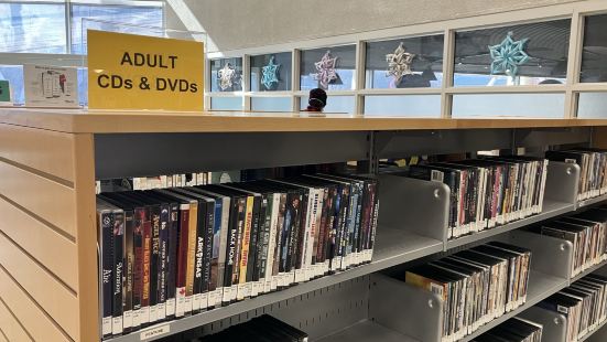 Toronto Public Library - City Hall Branch