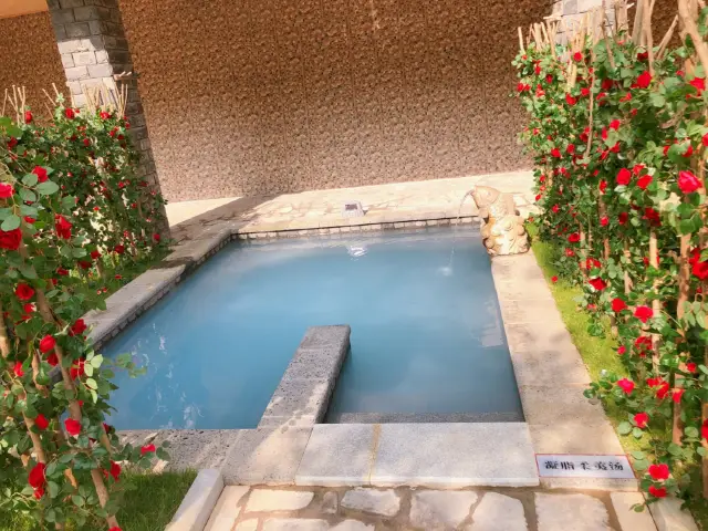 Hot Springs in Lushan