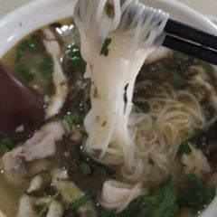 渔粉世家(罗城城中店) User Photo