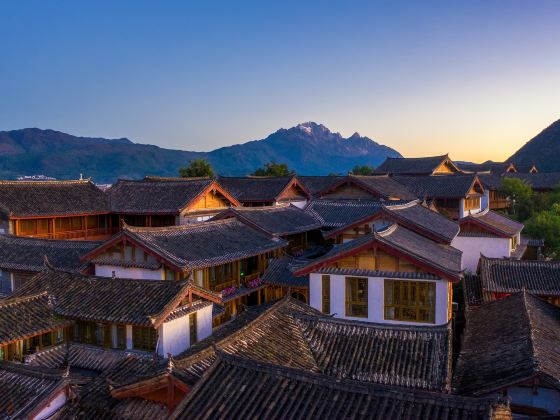 Viewing Platform of Lion Mountain in Lijiang Ancient Town