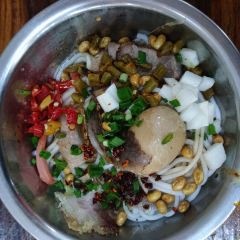 Shenlumifen(zhengyangbuxingjiedian) User Photo
