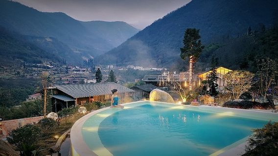 Mulin Sen Village Hot Spring