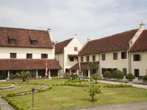 Fort Rotterdam Makassar