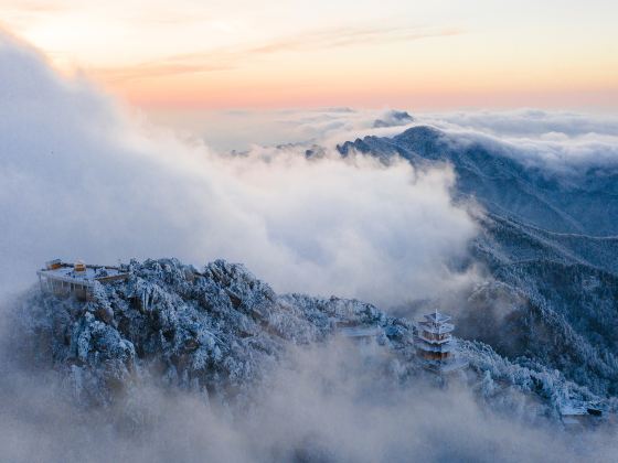 Snow and Ice Park under Baiyun Mountain