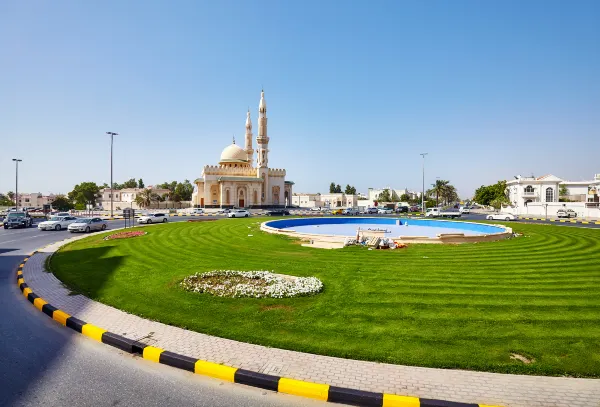 Sharjah Heritage Museum周辺のホテル