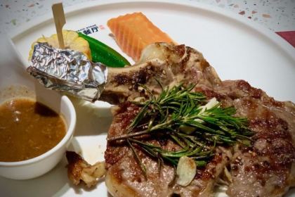 炙烧战斧牛排餐厅(润达国际店)