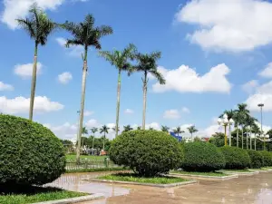 Hồ Chí Minh Square