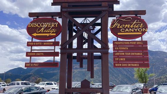 Cave of the Winds Mountain Park