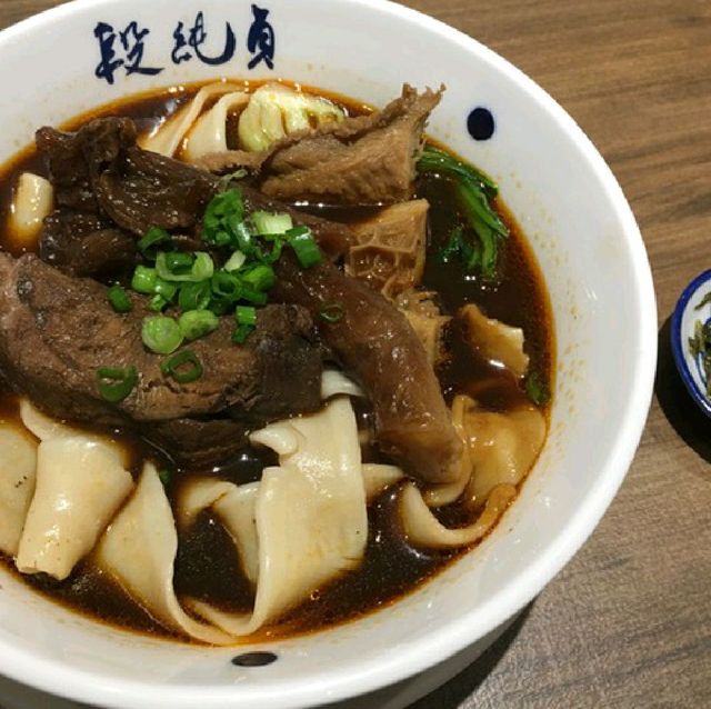 正宗台灣牛肉麵