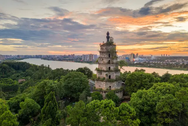 Sunrise Sightseeing in Hengyang