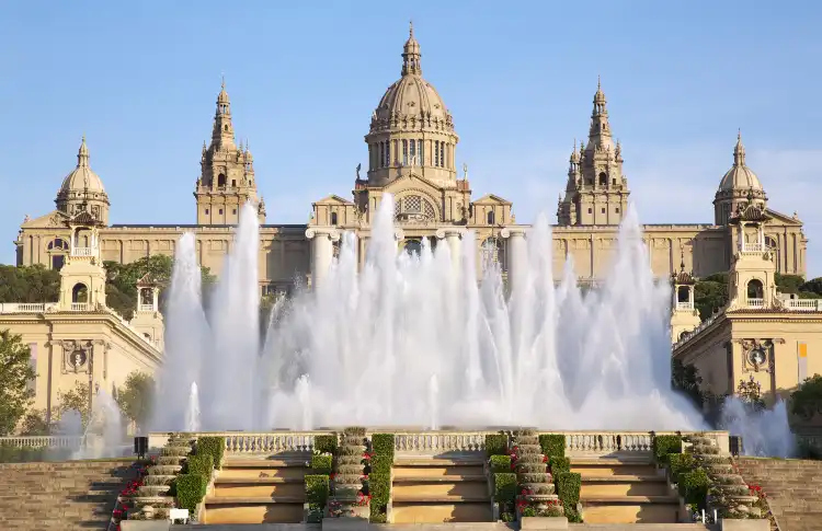 Hotels in der Nähe von Magischer Springbrunnen de Montjuïc