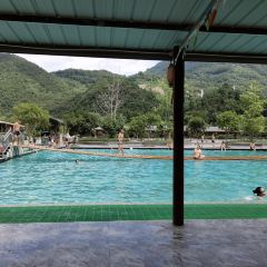 龙嘴子休闲山庄 User Photo