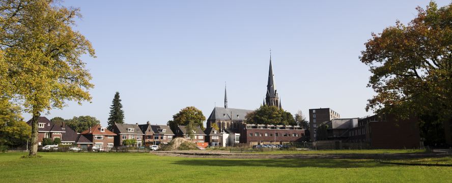 Compare 5 airports near Enschede