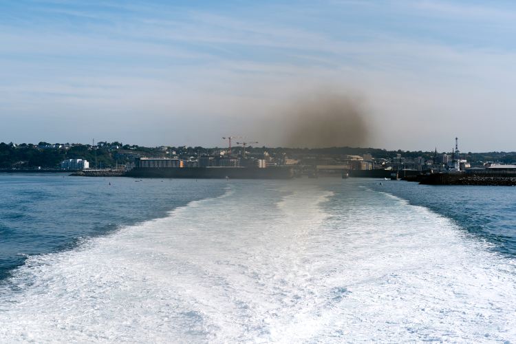 Compare 5 airports near Saint Helier