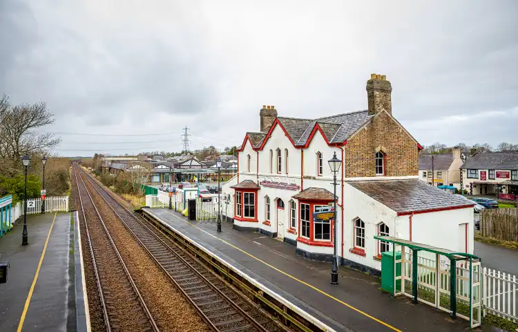 Hotel dekat Llanfairpwllgwyngyll