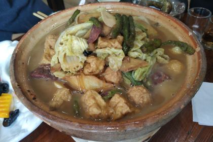 新桥东大酒店(建设路店)