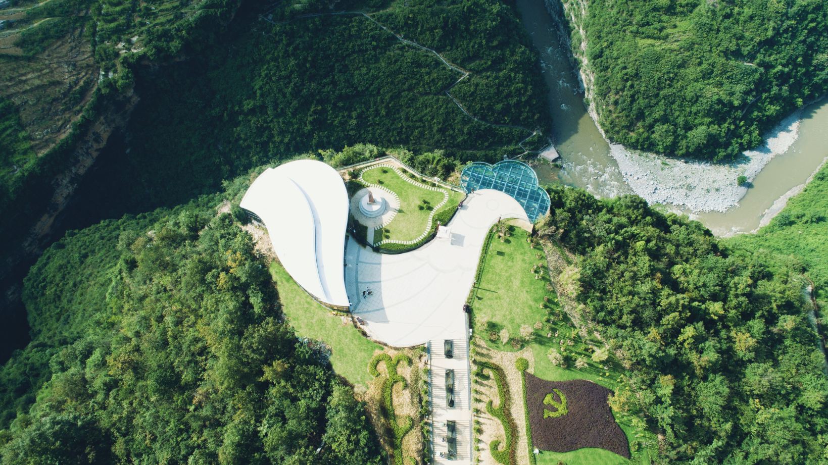 Compare 5 airports near Bijie