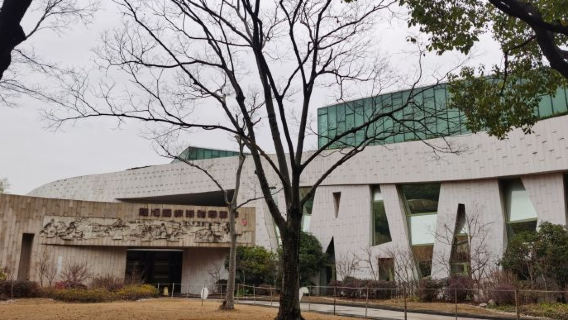 xin jiang wan cheng jie dao tu shu guan