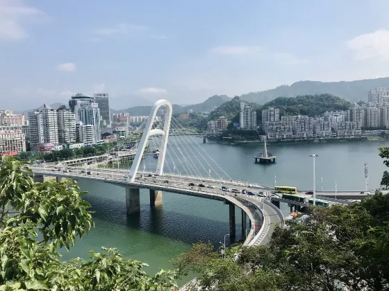 Hotel con pub a Nanping