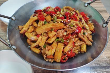 巴蜀炊烟中式餐馆