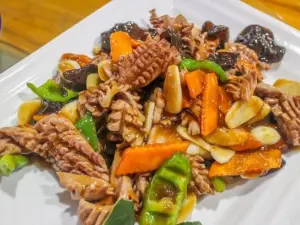 四四席博山老菜馆