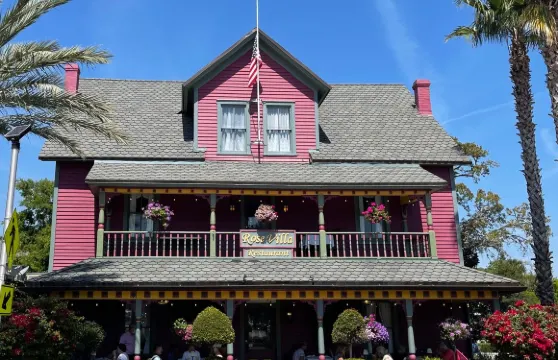 Rose Villa Southern Table & Bar