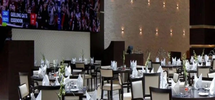 Oasis Restaurant - Holiday Inn Riyadh - Meydan