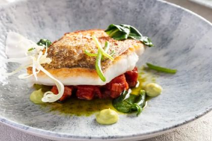 The Cove, Restaurant and Bar