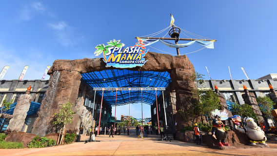 SplashMania WaterPark