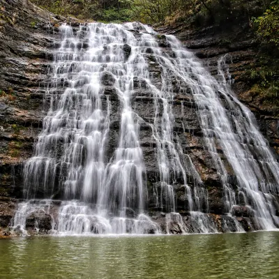 Отзывы об отеле Jingdezhen Ting'an Future Homestay (Taoxichuan Cultural and Creative Street Branch)