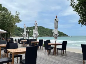 Breeze Restaurant