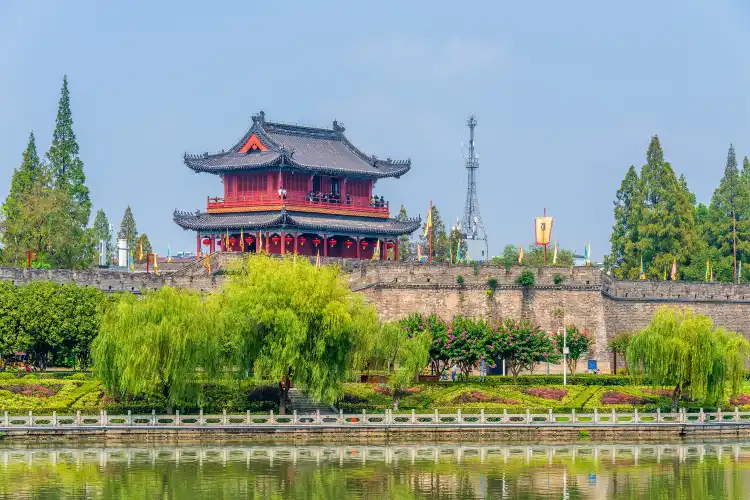 Hotels near Binyang Tower