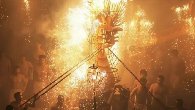 Puzhai Fire Dragon Dance