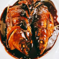 ZHIWEIGUAN User Photo