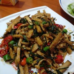 山泉樓張用戶圖片