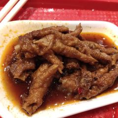 ZHIWEIGUAN User Photo