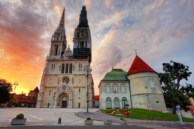 Zagreb zapadni kolodvor周辺のホテル