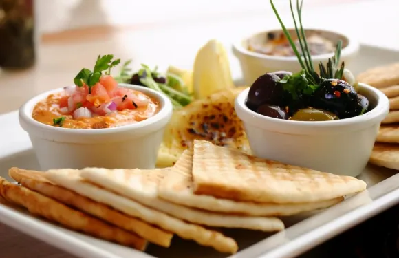 亂劈柴香辣煮藝館