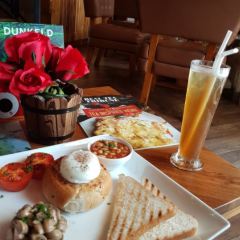 The t-Lounge on Chatham Street by Dilmah User Photo