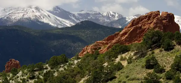 Hotels near Pikes Peak Center