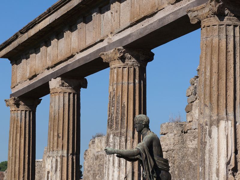 Foro　del　Tempio di Apollo