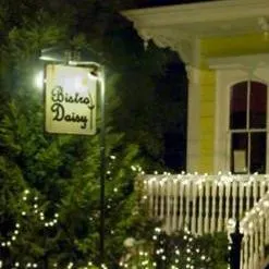 Bistro Daisy