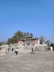 Golden Dragon Island, Longchang