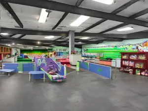 South Lanes Family Fun Center