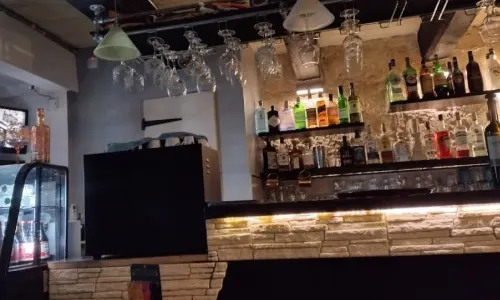 Why Not? Lounge Bar & Dine