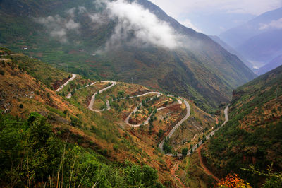 Lining Eighteen Bends