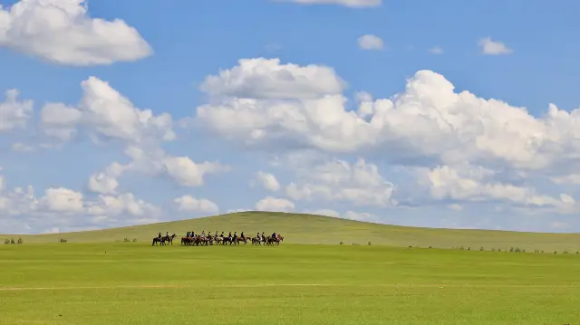 Horse Riding in Hulunbuir
