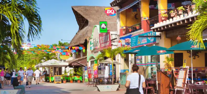 โรงแรมในปลายาเดลการ์เมน